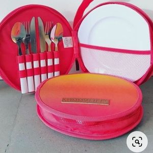 SunnyLife Picnic set! Never used